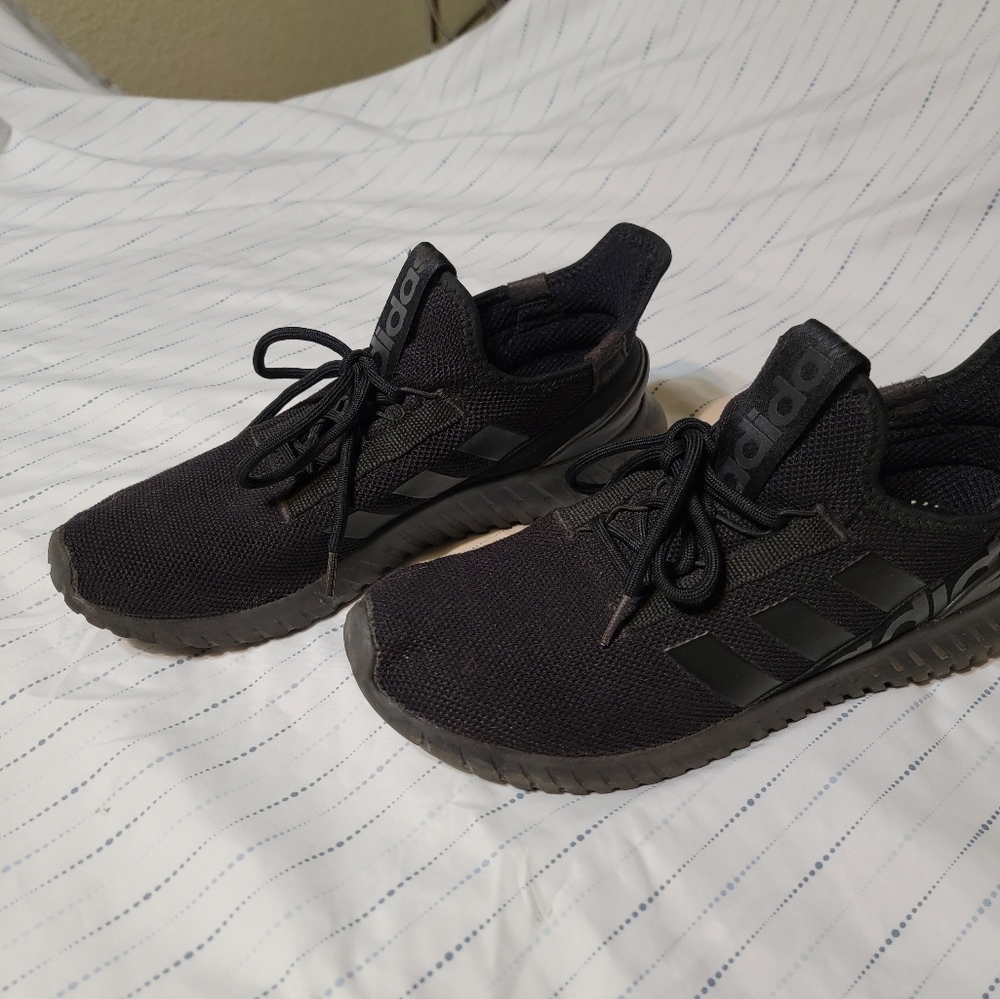 ADIDAS cloudfoam Kaptir 28Y001